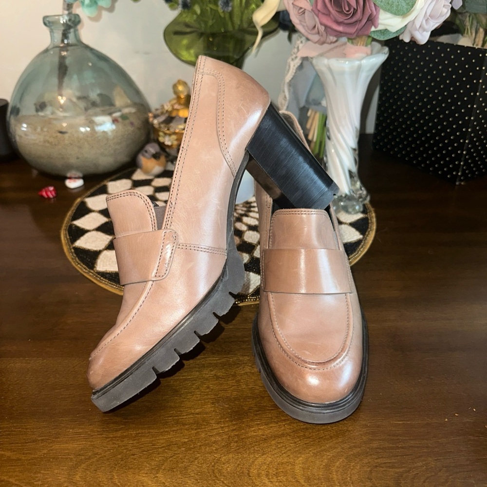 Paul Green Nina Loafer Pump in Antelope gray high heel penny Size 5.5